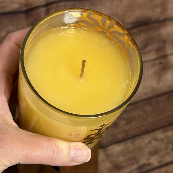 White Barn Bath and Body Works Aspen Winter  Single Wick Candle 9.5 oz NIB - Picture 3 of 5